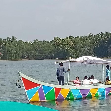 Casa Ardilla, Homestay And Boating In Honnavar Honāvar Eksteriør billede